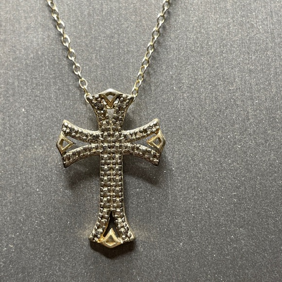 Sterling Silver Vermeil & Diamond Cross on a matching 16” Chain “Small Diamond” - Picture 6 of 7
